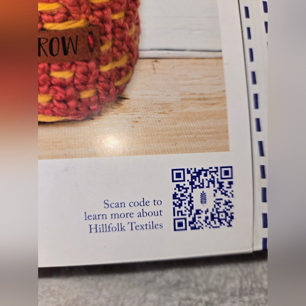 NIP Hillfolk Dimensions By Design Pot Cozy Crochet Kit - Picture 2 of 8